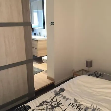 La Vie Hors Chateau Apartment
